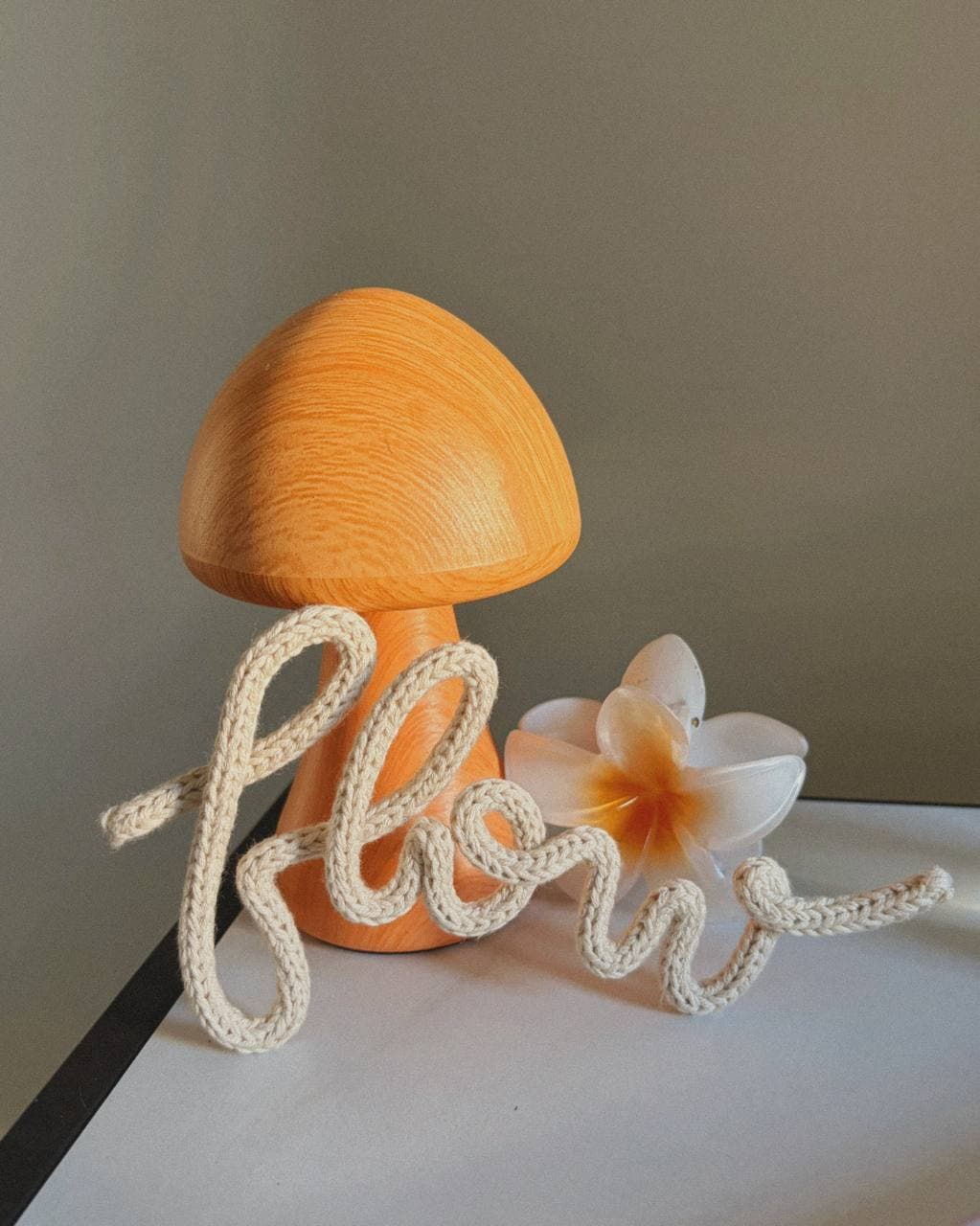 custom word sign